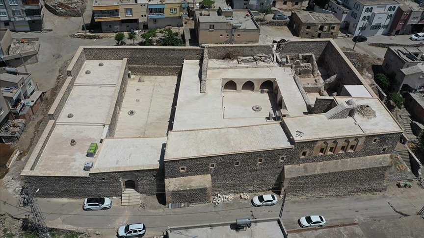 Batman'da 1600 yıllık Mor Kiryakus Manastırı'nın restorasyonunda sona gelindi