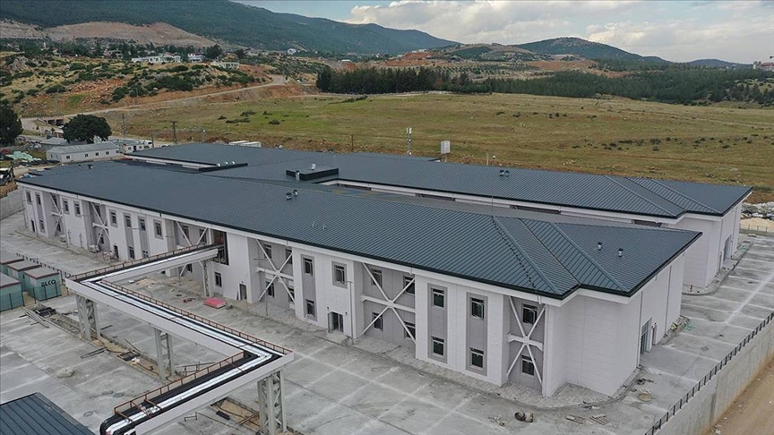 Nurdağı Devlet Hastanesi'nin yüzde 98'i tamamlandı