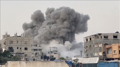 İsrail ordusunun, Gazze'de bir binayı vurma anı AA tarafından görüntülendi