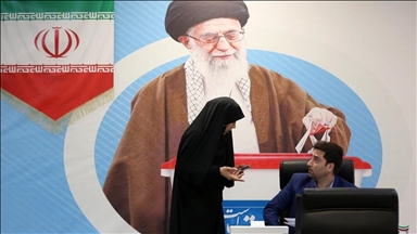 Economic issues dominate Iranian presidential election