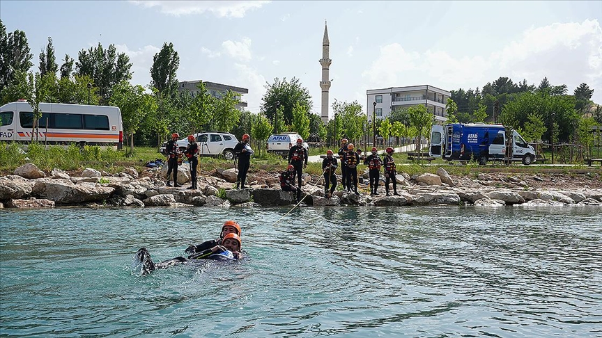 AFAD boğulmalara karşı "su üstü arama kurtarma eğitimi" seferberliği başlattı