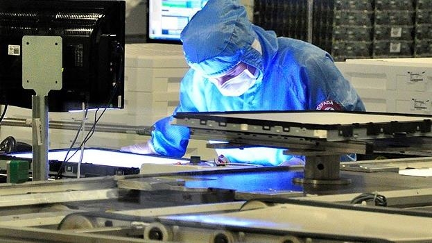 Intel, Apollo agree on $11 billion joint venture for chip factory in Ireland