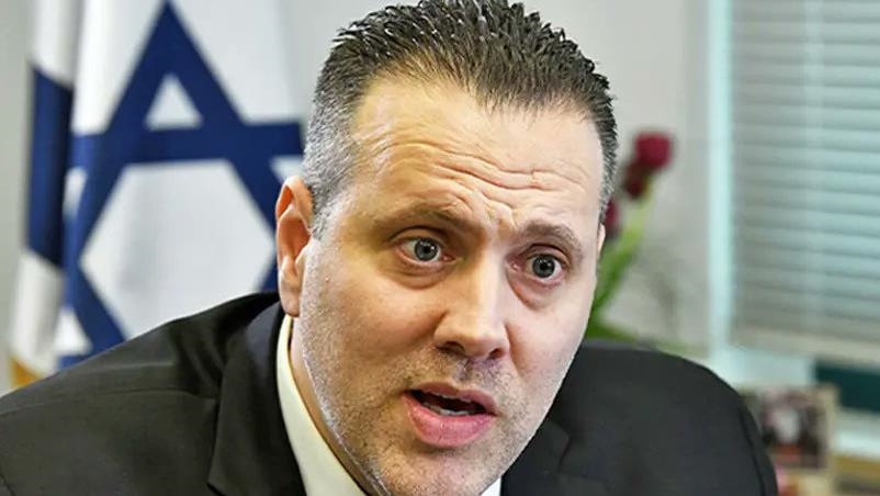 وزير إسرائيلي يدعو لـ”هجوم استباقي” ضد حزب الله ونتنياهو يتوعد