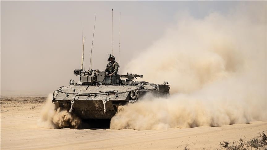 Maju ke tengah Gaza, tentara Israel perluas serangannya ke Rafah
