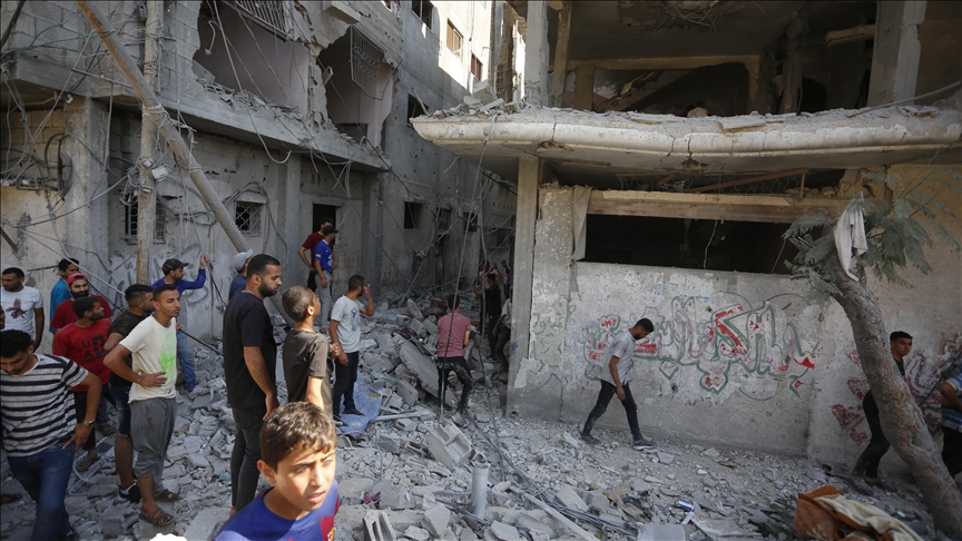 5 Palestinians killed in Israeli airstrike on Gaza refugee camp