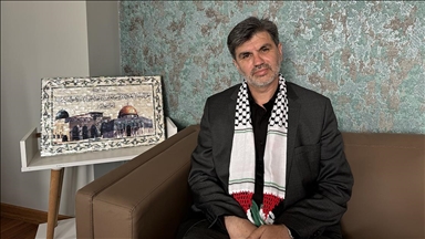 Müzisyen Turgut Çelik Gazze'de yaşananlara dikkati çekmek için şarkı yaptı
