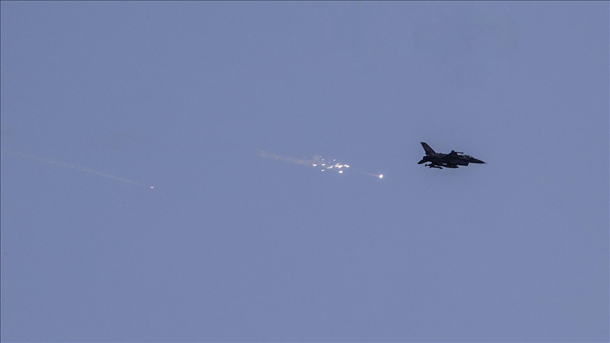 Hezbollah claims its missiles forced Israeli fighter jets to leave Lebanon