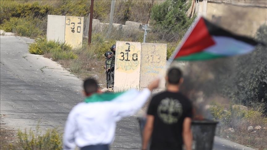 Italy’s foreign minister in favor of recognizing Palestinian state after borders defined