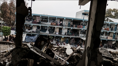 Bande de Gaza : Une frappe aérienne israélienne contre une école de l'UNRWA fait 39 tués palestiniens