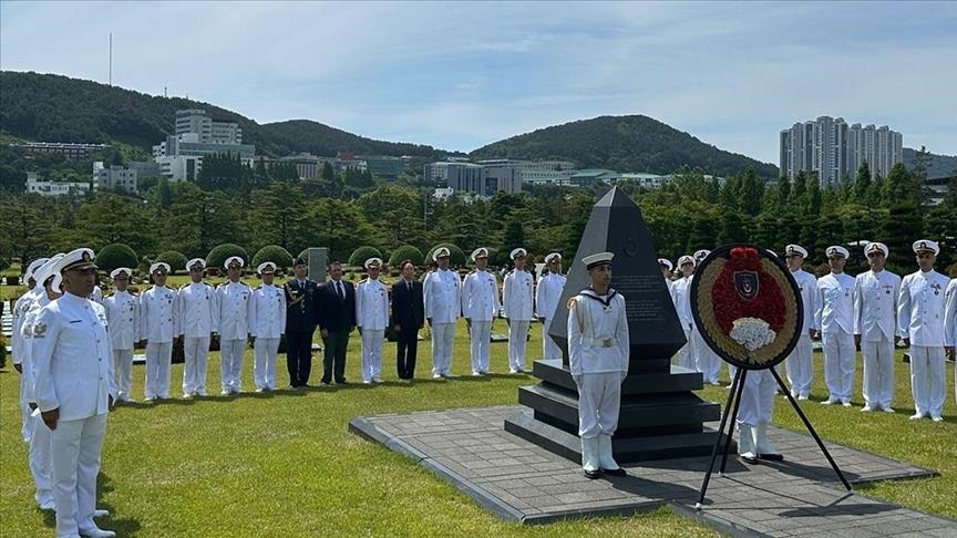 Turkish Navy's TCG Kinaliada Corvette conducts joint training with South Korean Naval Forces