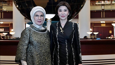 Emine Erdoğan'dan Ziroat Mirziyoyeva ile Millet Kütüphanesi'ni ziyaretine ilişkin paylaşım
