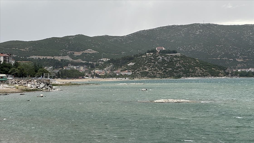 Eğirdir Gölü'nde iki düden tespit edildi