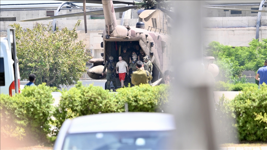 Freed Israeli hostage recalls Gaza airstrike that killed 2 captives