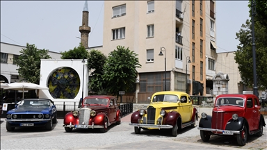 Kosovo: Održan festival starih automobila u Prizrenu