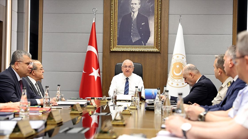 Bakan Güler: Terör örgütünün Suriye uzantılarının sözde seçim çalışmalarını kesinlikle reddediyoruz