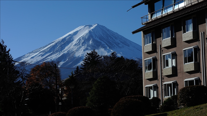 Japan: Graditelj ruši novoizgrađenu zgradu, jer blokira mještanima pogled na planinu Fuji