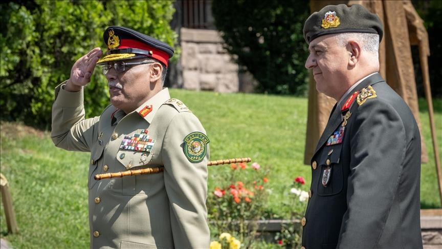 Turkish, Pakistani chiefs of general staff meet in Ankara