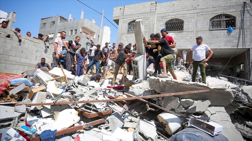 6 Palestinians killed in Israeli airstrike on residential building in Gaza