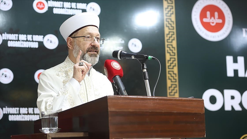 Diyanet İşleri Başkanı Erbaş: Zalim işgalcilerin Gazzelilere yapmış olduğu bu soykırıma daha fazla ses vermeliyiz