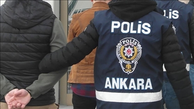 Hastalık taşıyan köpekleri Ankara'ya getirdikleri iddia edilen 2 şüpheliden 1'i tutuklandı