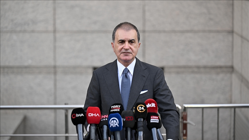 Ömer Çelik: Cumhurbaşkanı'mız, bütün Türkiye'yi kucaklayan anayasa sürecinin yürütülmesi gerektiğini belirtmişlerdir