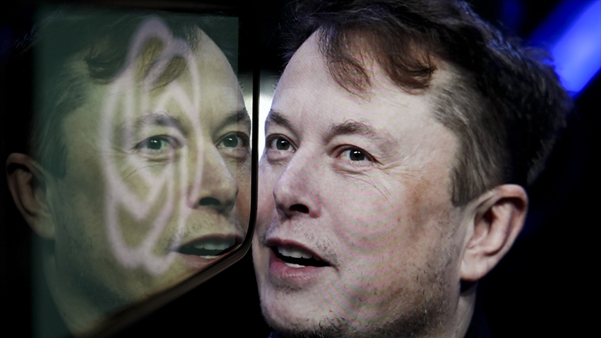 Elon Musk, işletim sistemini OpenAI ile entegre ederse Apple cihazlarını şirketlerinde yasaklayacağını bildirdi
