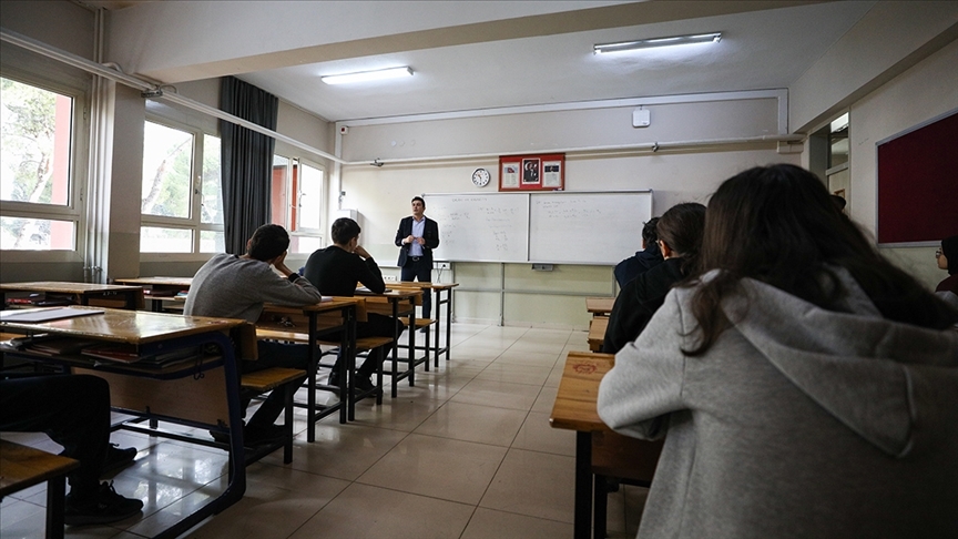 Öğretmenlerin iller arası yer değiştirme sonuçları açıklandı