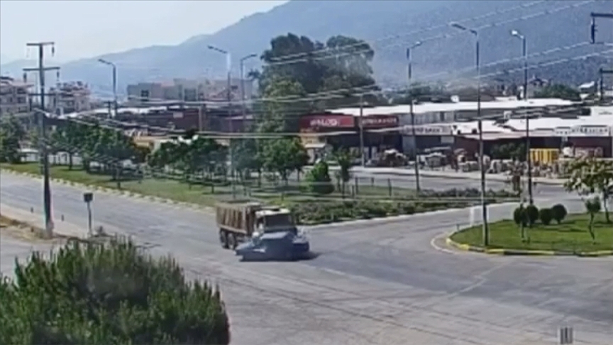 Muğla'daki trafik kazasında 95 yaşındaki sürücü hayatını kaybetti