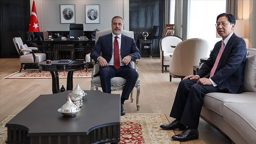 Dışişleri Bakanı Fidan, Çin'in Ankara Büyükelçisi Liu'yu kabul etti