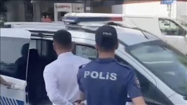 İstanbul'da motosikletle ambulansın önünü kesen 2 şüpheli yakalandı