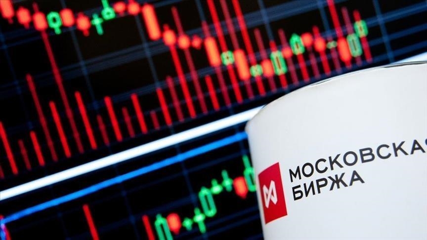 Московская биржа с 13 июня не будет проводить торги долларом, евро и гонконгским долларом