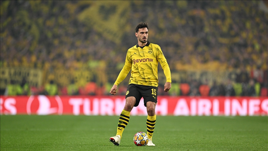 German defender Hummels leaves Borussia Dortmund