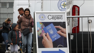 EU members welcome proposal to extend temporary protection for Ukrainian refugees