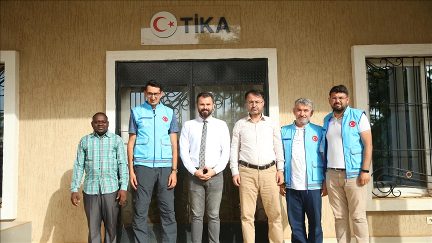 Nijer-Türkiye Dostluk Hastanesi şifa dağıtıyor 