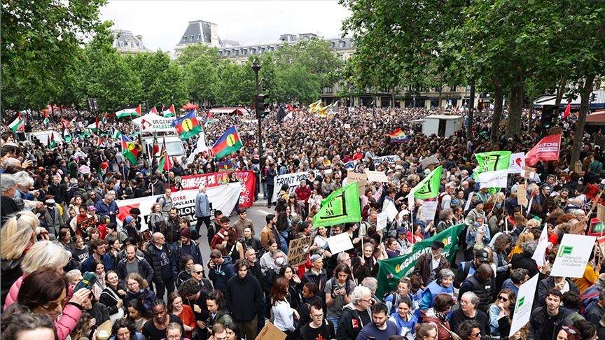 France : 250 000 personnes ont défilé contre l’extrême droite, selon la police, 640 000 d’après la CGT