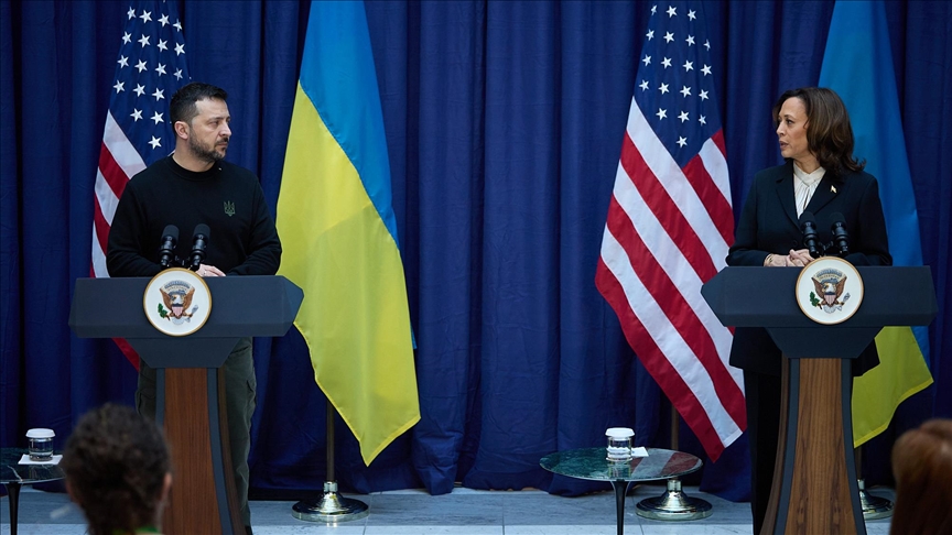 Ukrainian president, US vice president discuss delivery of weapons to Kyiv
