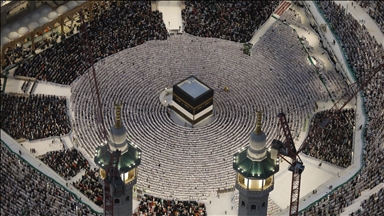 Over 1.8M Muslim pilgrims start performing Hajj