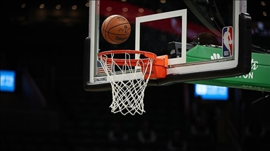 Mavericks, NBA final serisinde durumu 3-1'e getirdi