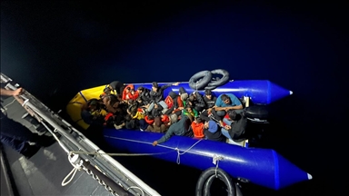 У берегов Измира спасены 36 нелегальных мигрантов