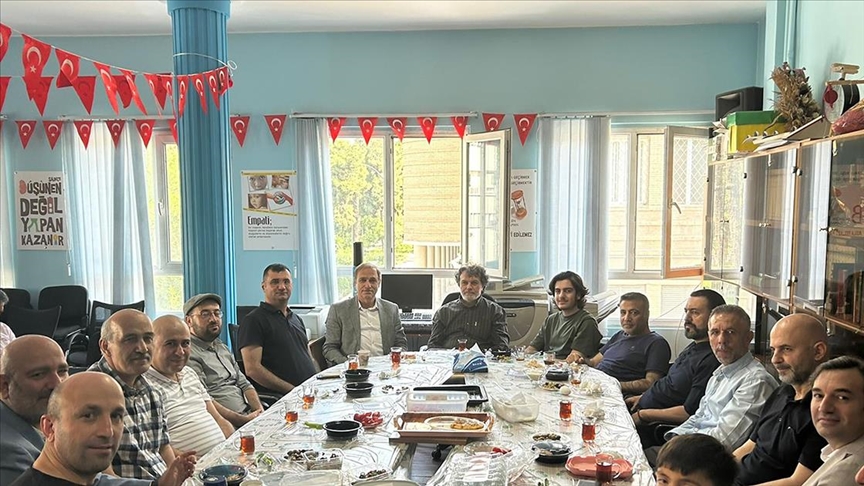 Türkiye'nin Tahran Büyükelçiliğinde bayramlaşma