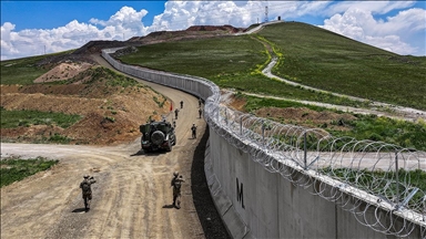 Van-İran sınırında inşa edilen güvenlik duvarının 173 kilometresi tamamlandı