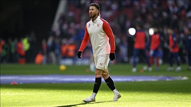 Sevilla, deneyimli futbolcu Sergio Ramos ile yollarını ayırdı