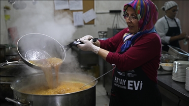 Depremlerde yıkılan Hatay Gastronomi Evi, yeni mutfağıyla hayat buldu