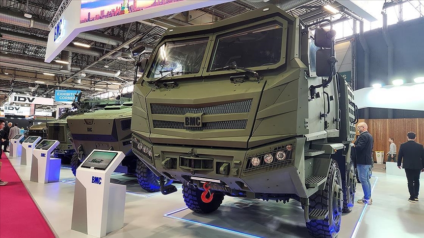 Turkish firms showcase their products at world's leading defense industry exhibition