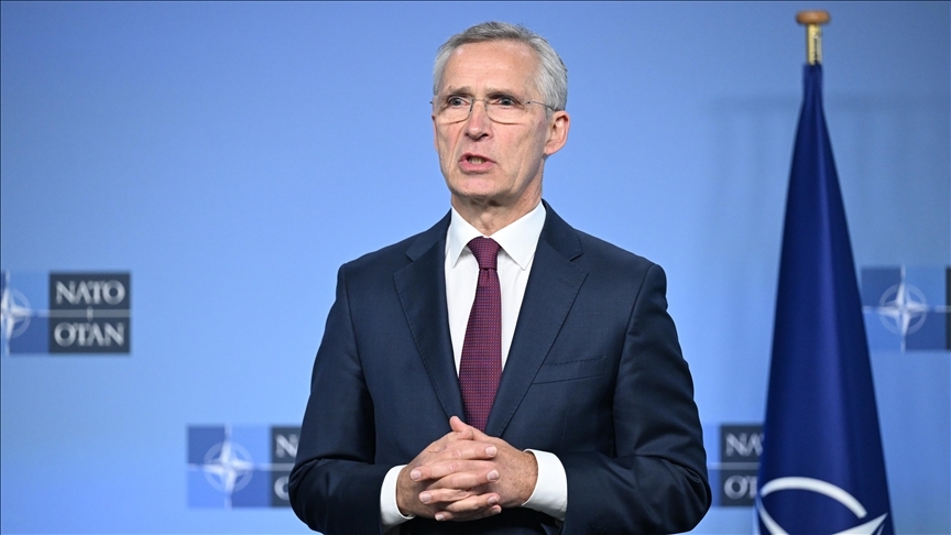 Stoltenberg'e göre, NATO Genel Sekreterliği için Hollanda Başbakanı Rutte "çok güçlü" bir aday