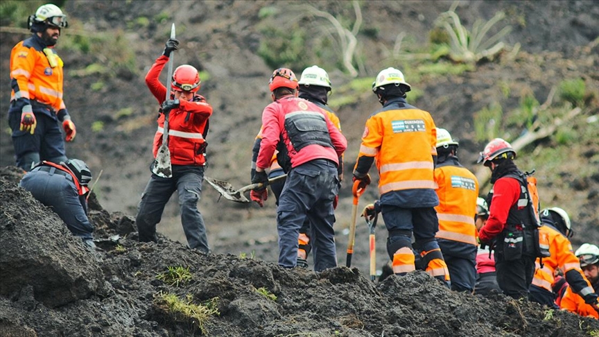 Ekvador'da meydana gelen heyelanda ölü sayısı 8'e yükseldi