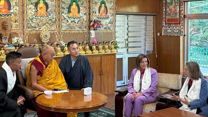 US lawmakers meet with Tibet's spiritual leader Dalai Lama in India amid China criticism