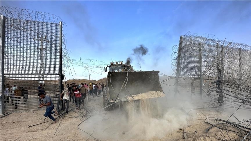 Le fils de Netanyahu s'en prend au commandant de l'armée de l'air israélienne : « Où était-il le 7 octobre ? »