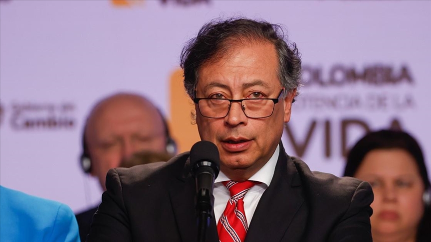 Colombia’s president calls on Israelis to deman ad end to genocide of Palestinian children Colombia’s president calls on Israelis to deman ad end to genocide of Palestinian children