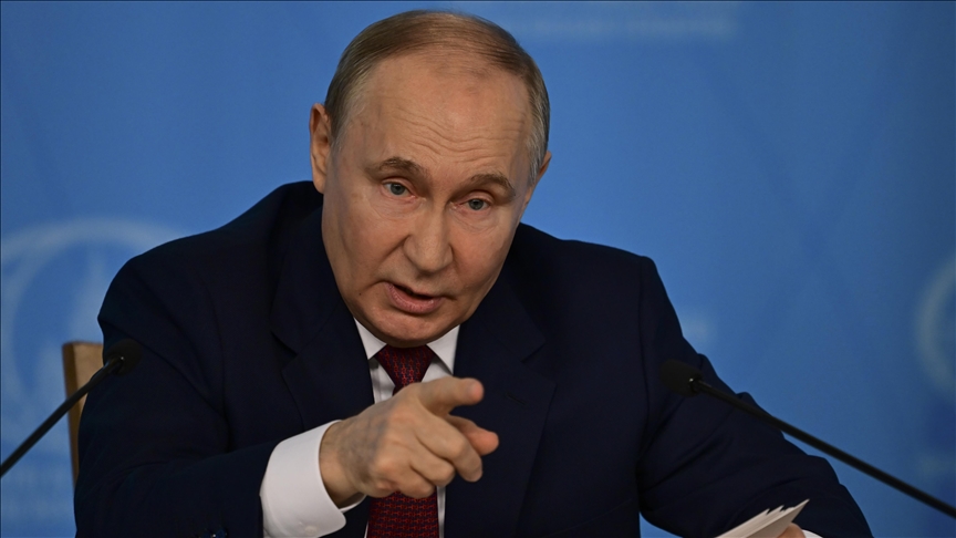 Putin says Russia ready for peace talks with Ukraine at any time, place